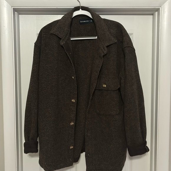 Brown Abercrombie and fitch coat great for winter - Picture 1 of 4